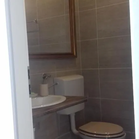 Jure * سبليت